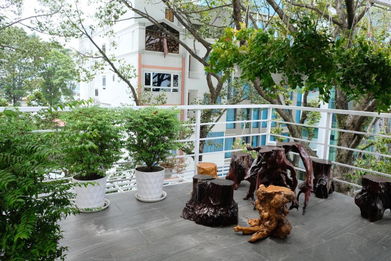 The Umi Hotel Ho Chi Minh City Bagian luar foto