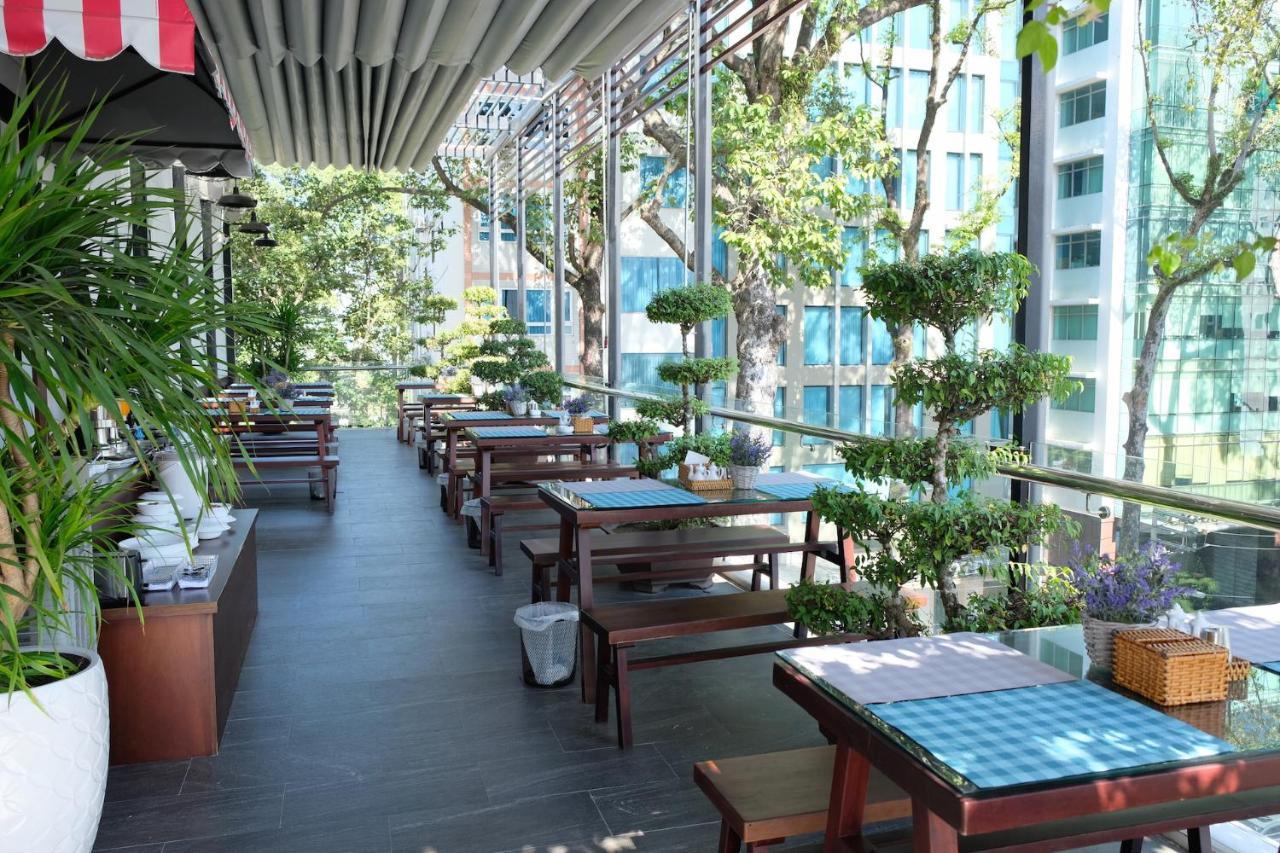 The Umi Hotel Ho Chi Minh City Bagian luar foto