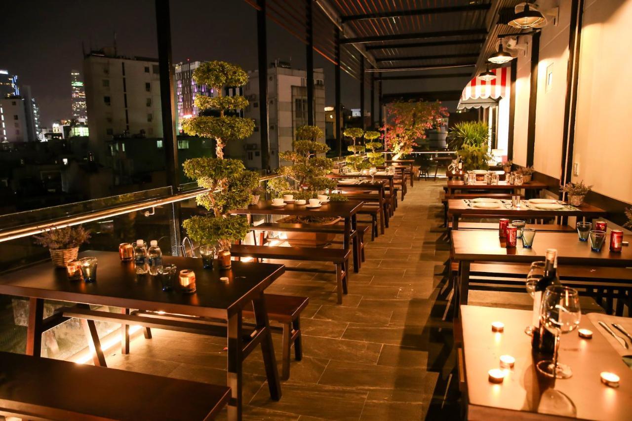 The Umi Hotel Ho Chi Minh City Bagian luar foto