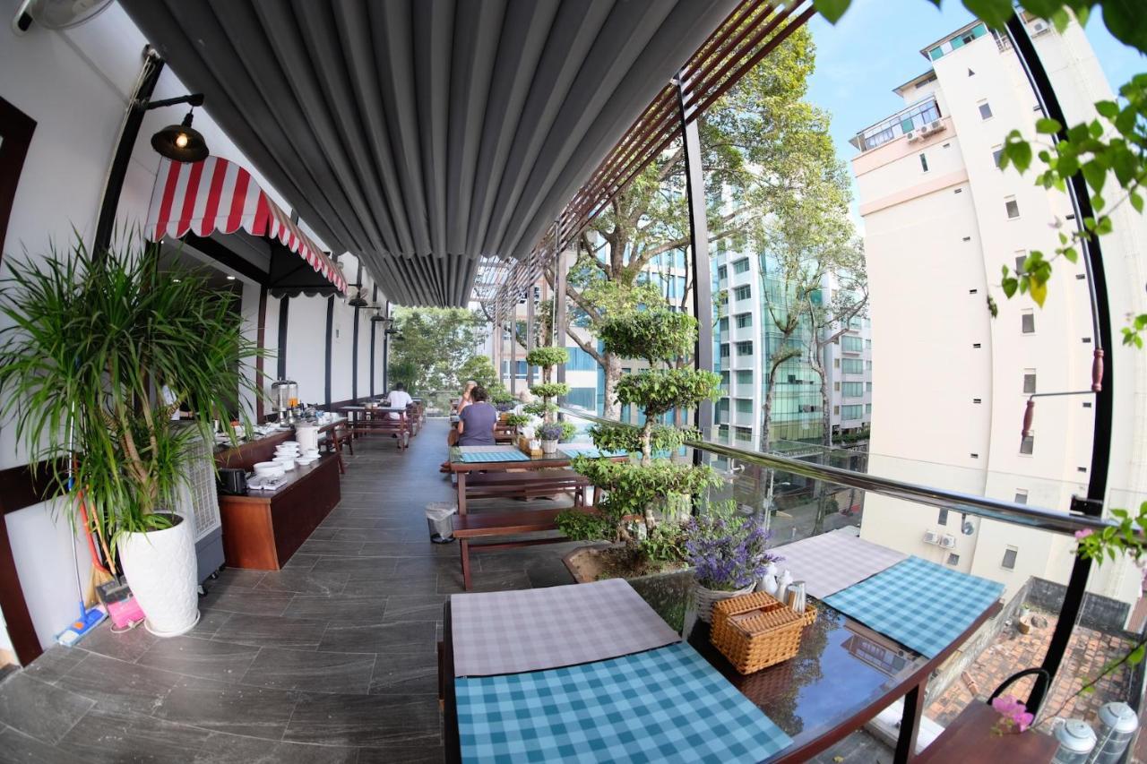 The Umi Hotel Ho Chi Minh City Bagian luar foto